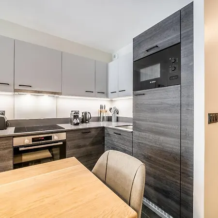 Kotibe - By Emerald * Chamonix