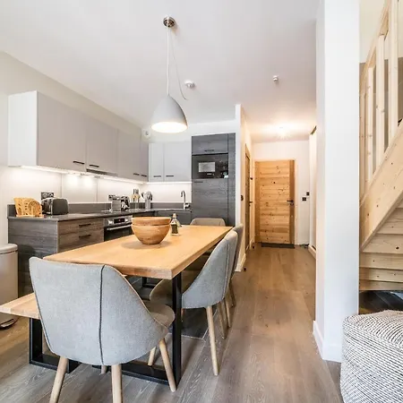 Kotibe - By Emerald Appartement